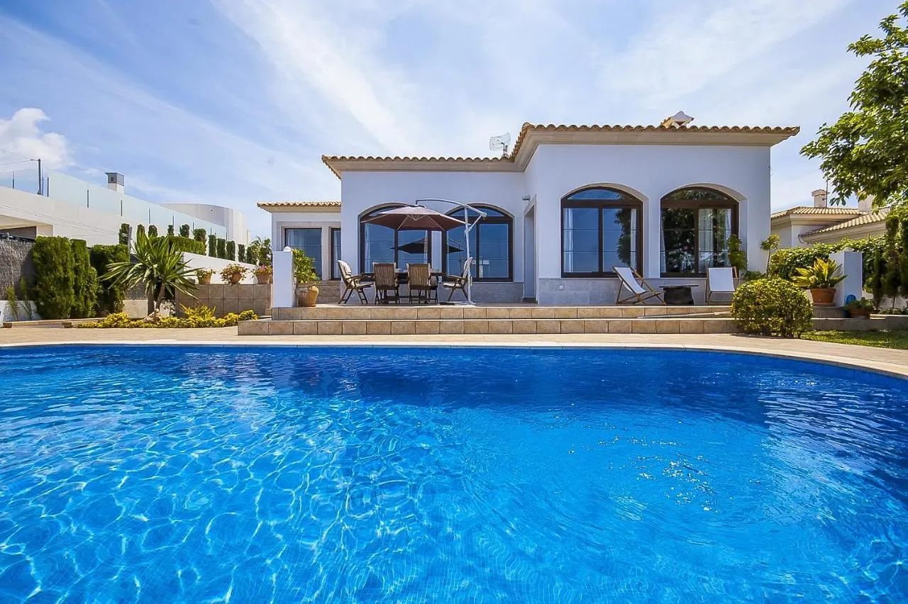 YupiHome Villa Voramar Sa Torre