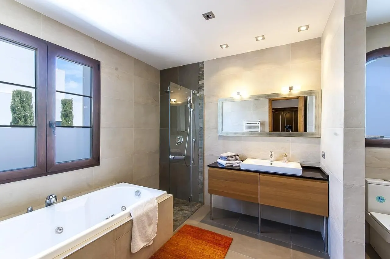 YupiHome Villa Voramar Sa Torre Spagna